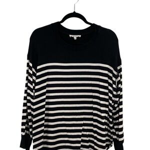 2/$25 Workshop Republic Classic Black Long Sleeve Crew Neck Sweater